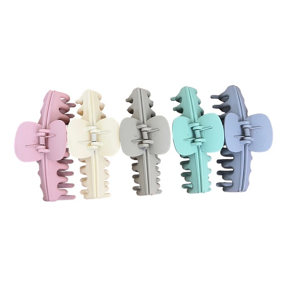 New 5 pk multi color claw clips for hair - Picture 3 of 4